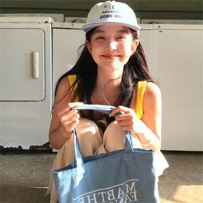 清潭诊所 海报