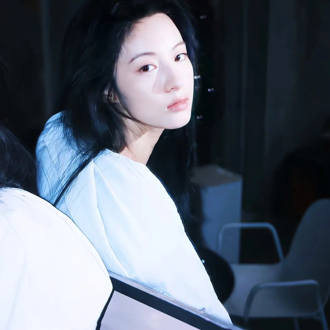 福冈春晓 海报